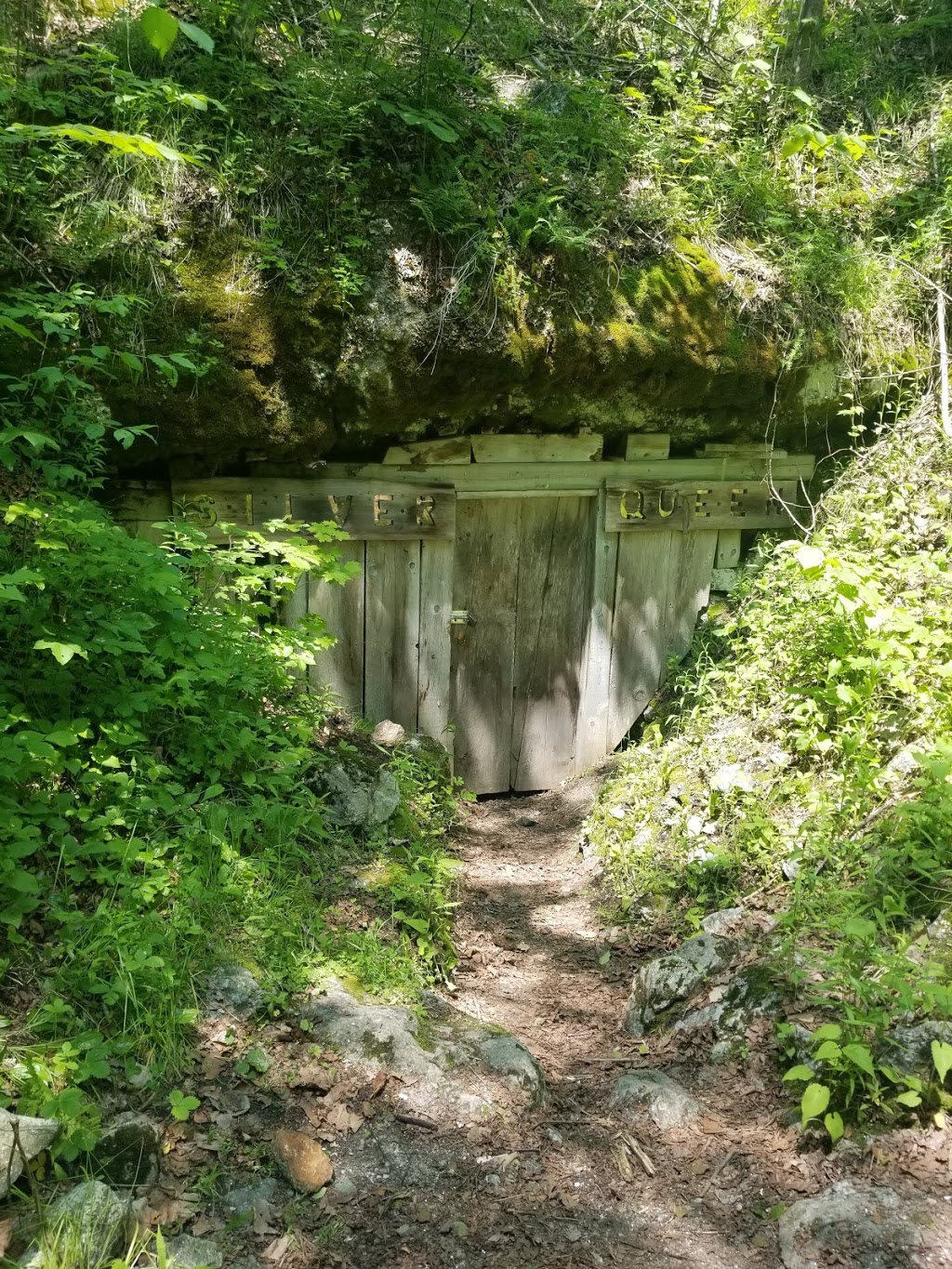 Silver Queen Mine restored miner’s bunkhouse | Tay Valley, ON K0G 1V0, Canada | Phone: (613) 267-5060