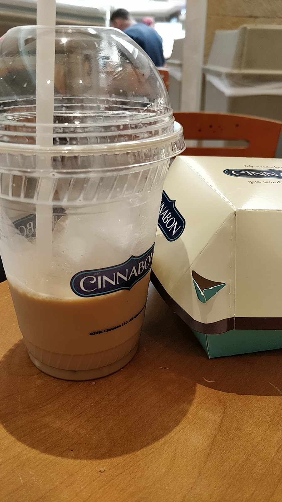 Cinnabon | 900 Dufferin St, Toronto, ON M6H 4B1, Canada | Phone: (416) 537-5864