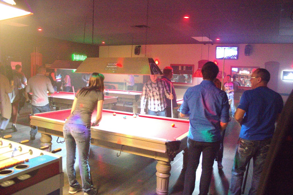 Bar Billard Mickys | 3070 Chemin de la Rivière-Cachée, Boisbriand, QC J7H 1H9, Canada | Phone: (450) 433-6368