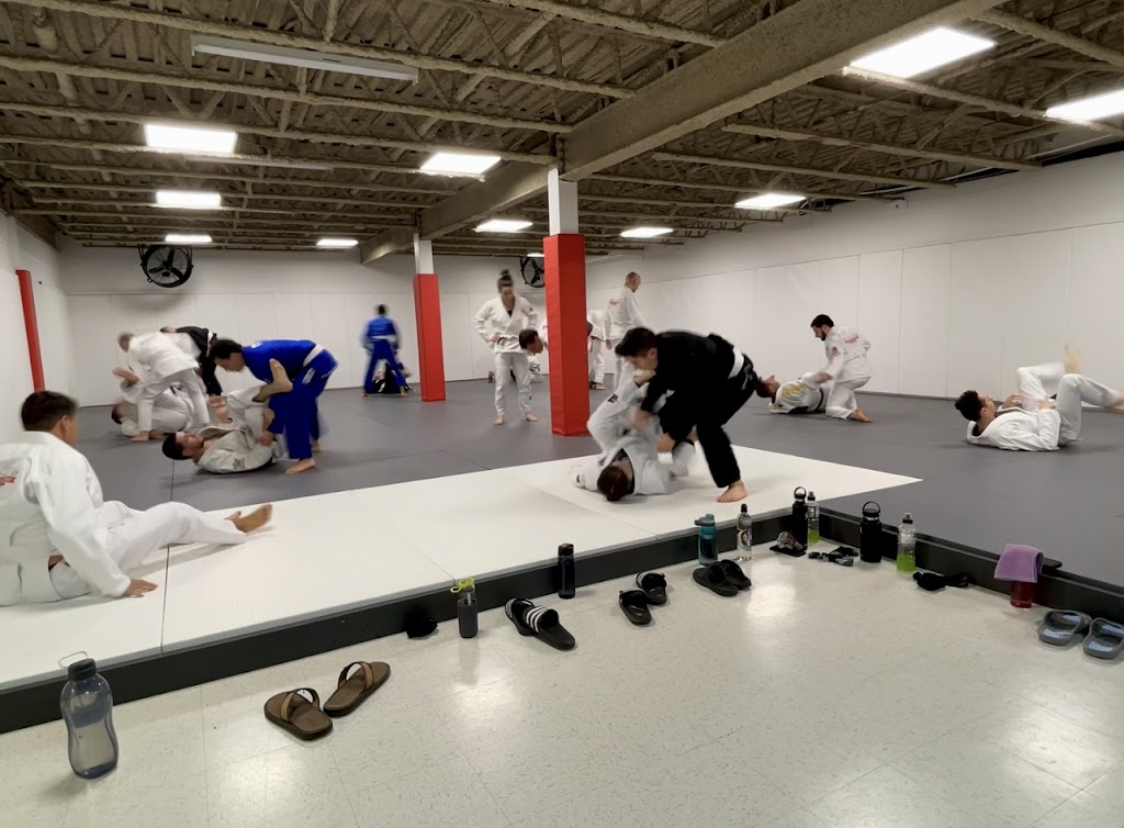 Jiu-Jitsu Saguenay | 2367 Rue Mathias, Jonquière, QC G7S 3V4, Canada | Phone: (514) 883-5197