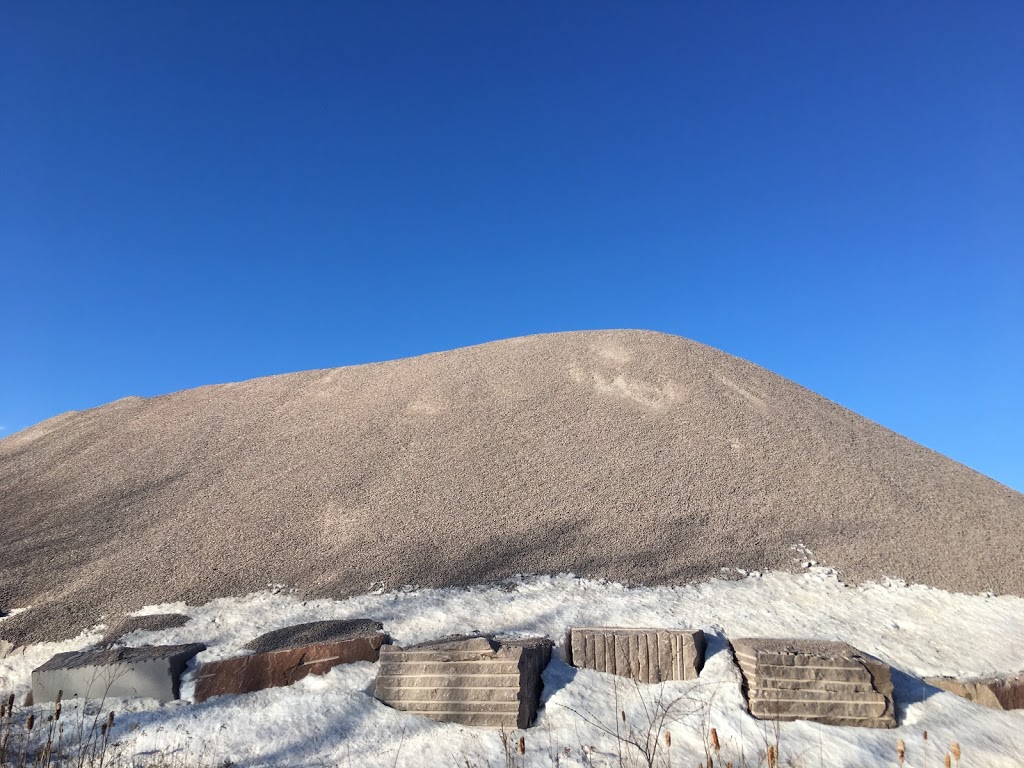 Coldspring Granite & Aggregate | 50 Bruchanski Rd, Lac du Bonnet, MB R0E 1A0, Canada | Phone: (204) 345-8448