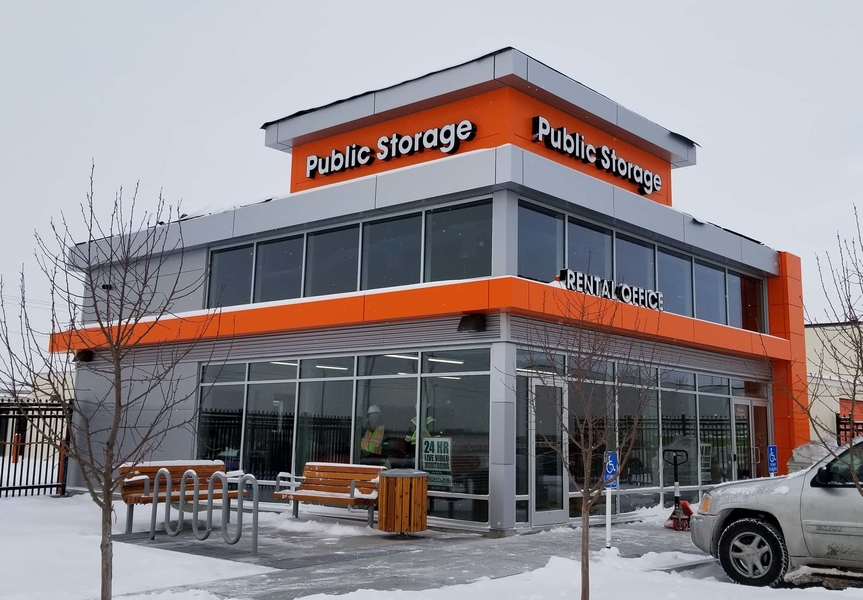 Public Storage | 1698 W 3rd Ave, Vancouver, BC V6J 1K3, Canada | Phone: (604) 736-9845