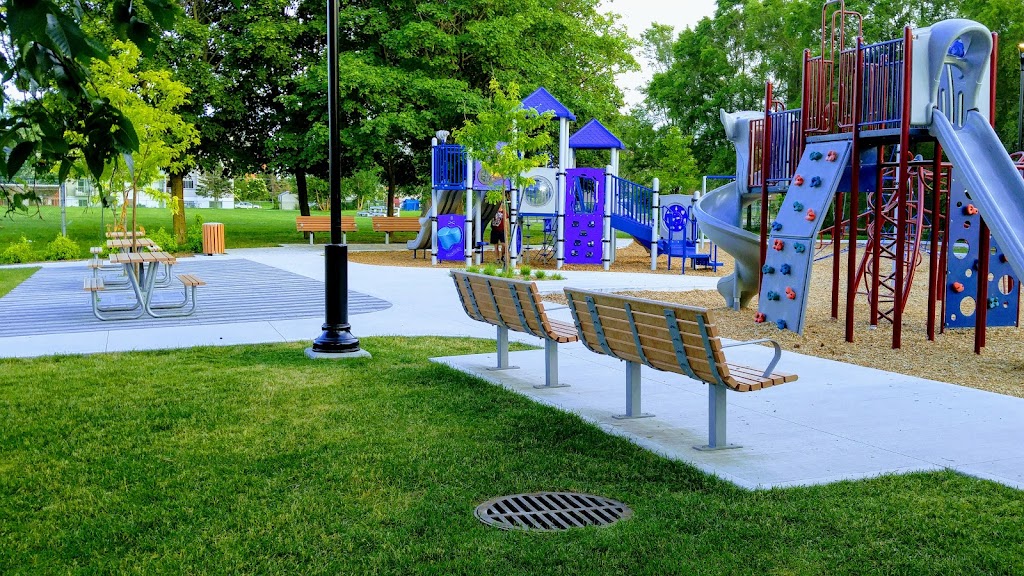 Parc Joseph-de-Sérigny | 1100 Chem. du Lac, Longueuil, QC J4J 1W3, Canada | Phone: (450) 463-7100