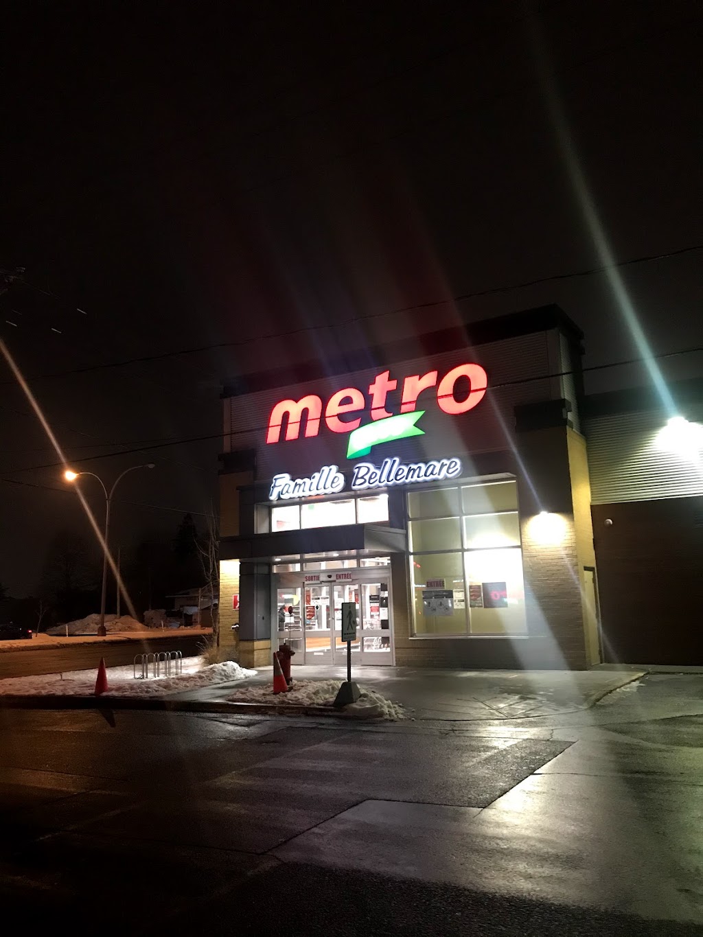 Metro Bellemare St-Hubert | 5350 Grande Allée, Saint-Hubert, QC J3Y 1A3, Canada | Phone: (450) 676-0220