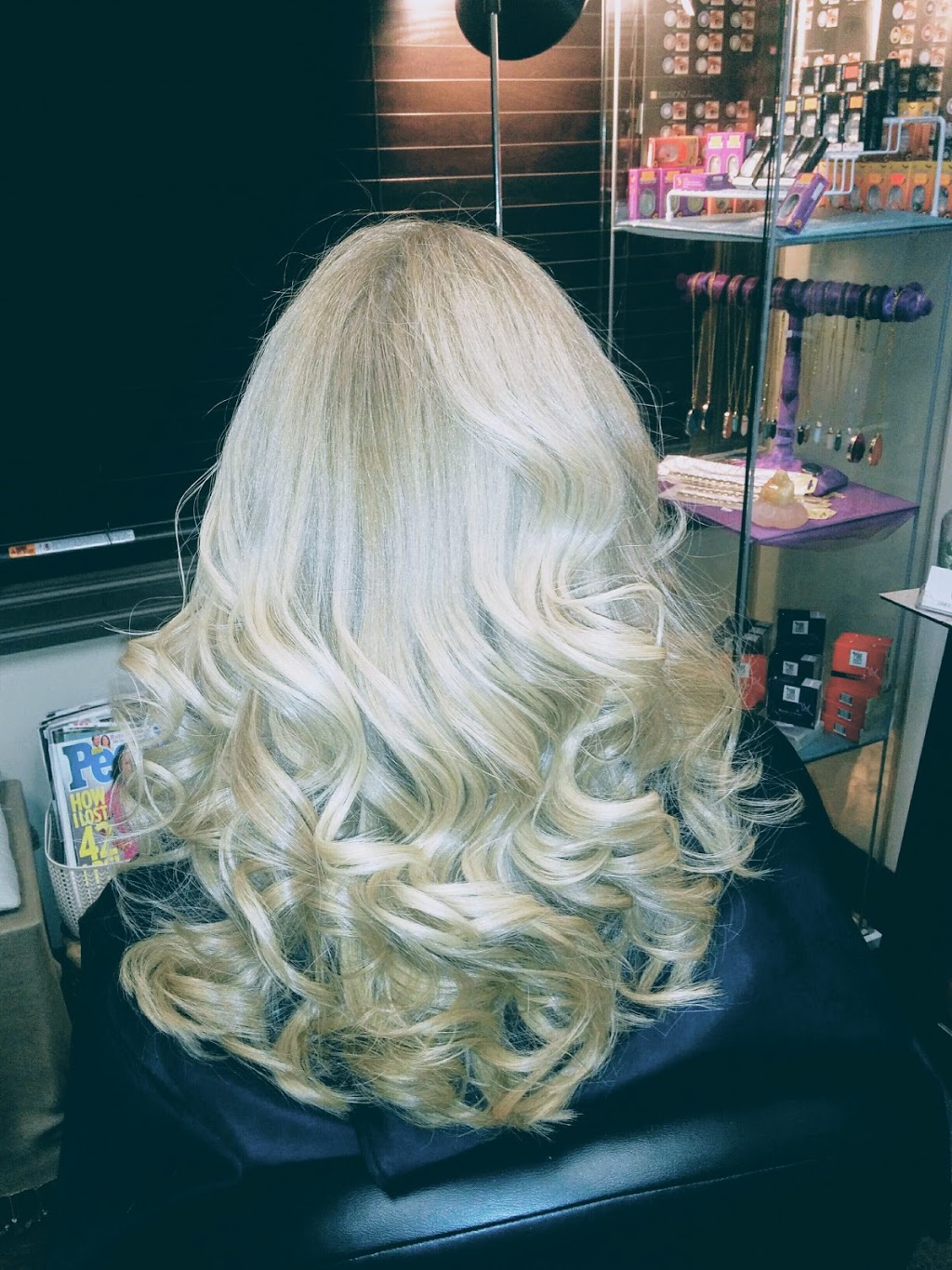 Look At Her Hair Studio | 170 N Queen St unit K suite 3, Etobicoke, ON M9C 1A8, Canada | Phone: (647) 227-2497