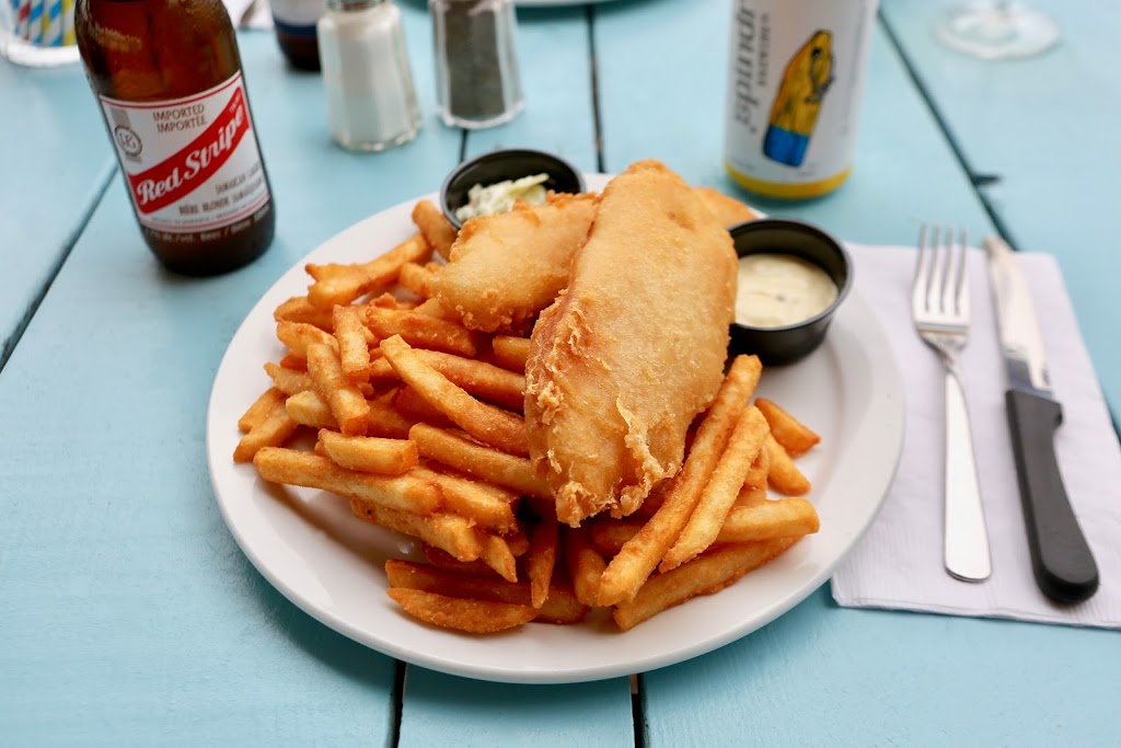 Murphys on the Water | 1751 Lower Water St, Halifax, NS B3J 3E4, Canada | Phone: (902) 420-1015