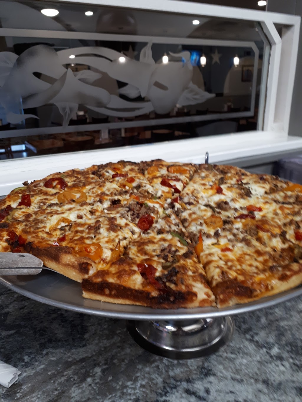 Eddies Cuisine And Pizza | 428 Hwy Avenue N, Picture Butte, AB T0K 1V0, Canada | Phone: (403) 732-0005