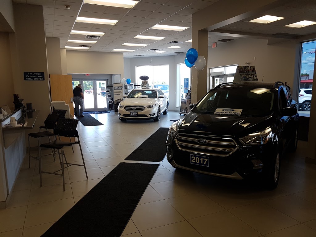 Smiths Falls Ford | 230 Lombard St, Smiths Falls, ON ON K7A5B8, Canada | Phone: (613) 283-8200