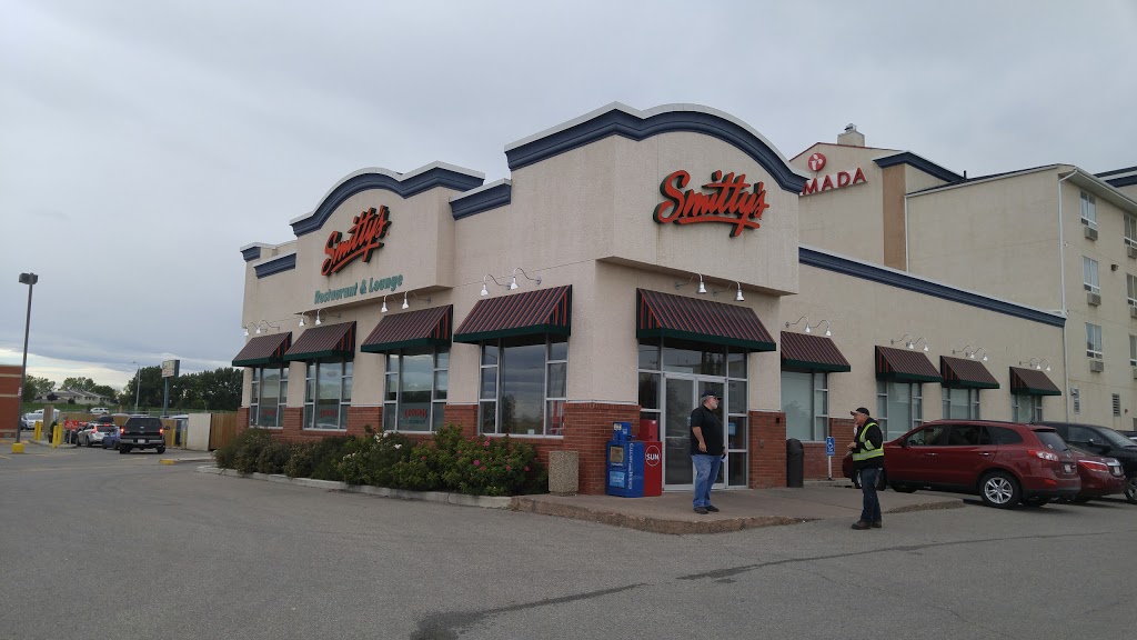 Smittys Family Restaurant | 191 East Lake Crescent NE, Airdrie, AB T4A 2H8, Canada | Phone: (403) 945-1225