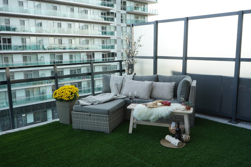 SGC - Synthetic Grass & Composite - Artificial Grass, Composite Fencing and Composite Decking | 5491 Regent St unit 303, Burnaby, BC V5C 6C8, Canada | Phone: (877) 333-7081