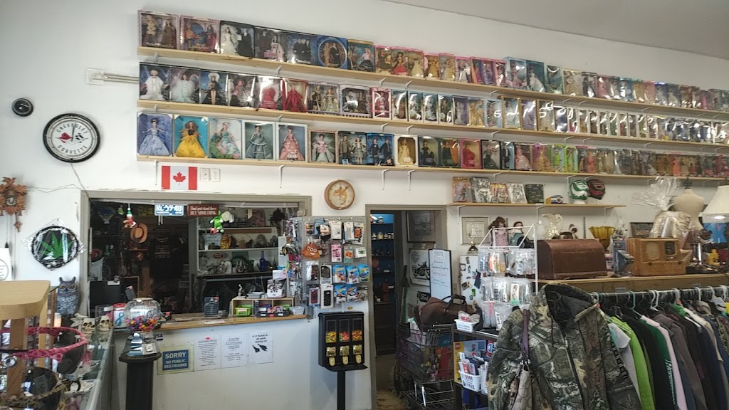 Dees Treasure Chest | 102-1610 20 St, Didsbury, AB T0M 0W0, Canada | Phone: (403) 335-5616