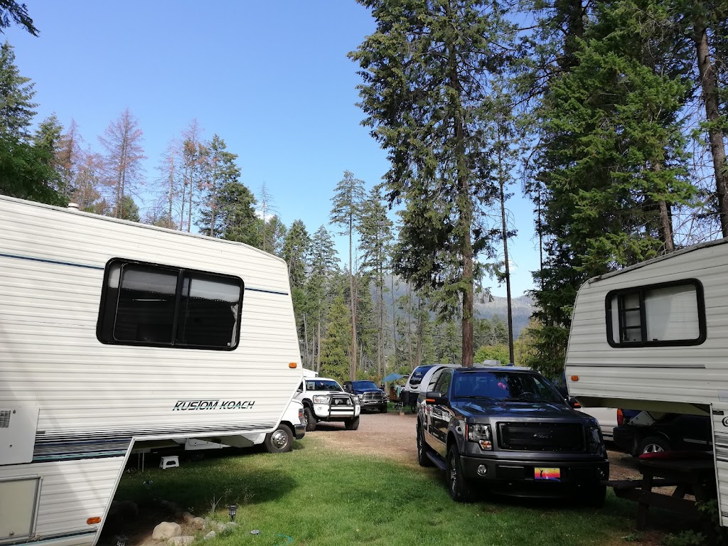 Camp Beverly Hills Resort | 40 Kingsley Rd, Christina Lake, BC V0H 1E2, Canada | Phone: (877) 777-0555