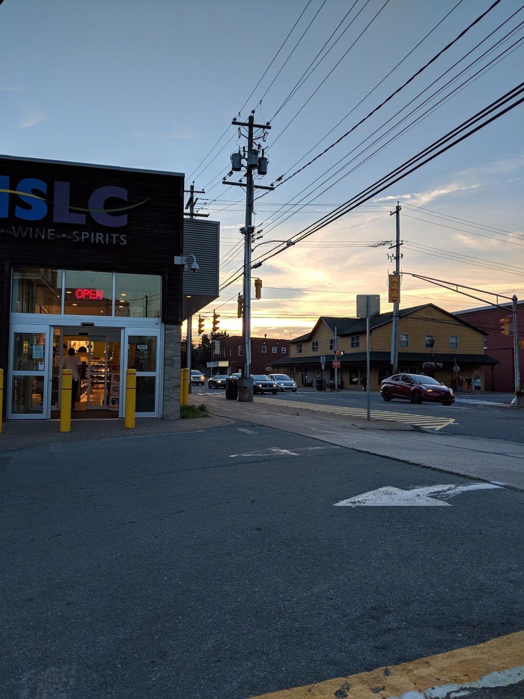 NSLC Beer, Wine, Spirits | 414 Main St Suite 1, Kentville, NS B4N 1K8, Canada | Phone: (902) 678-3858