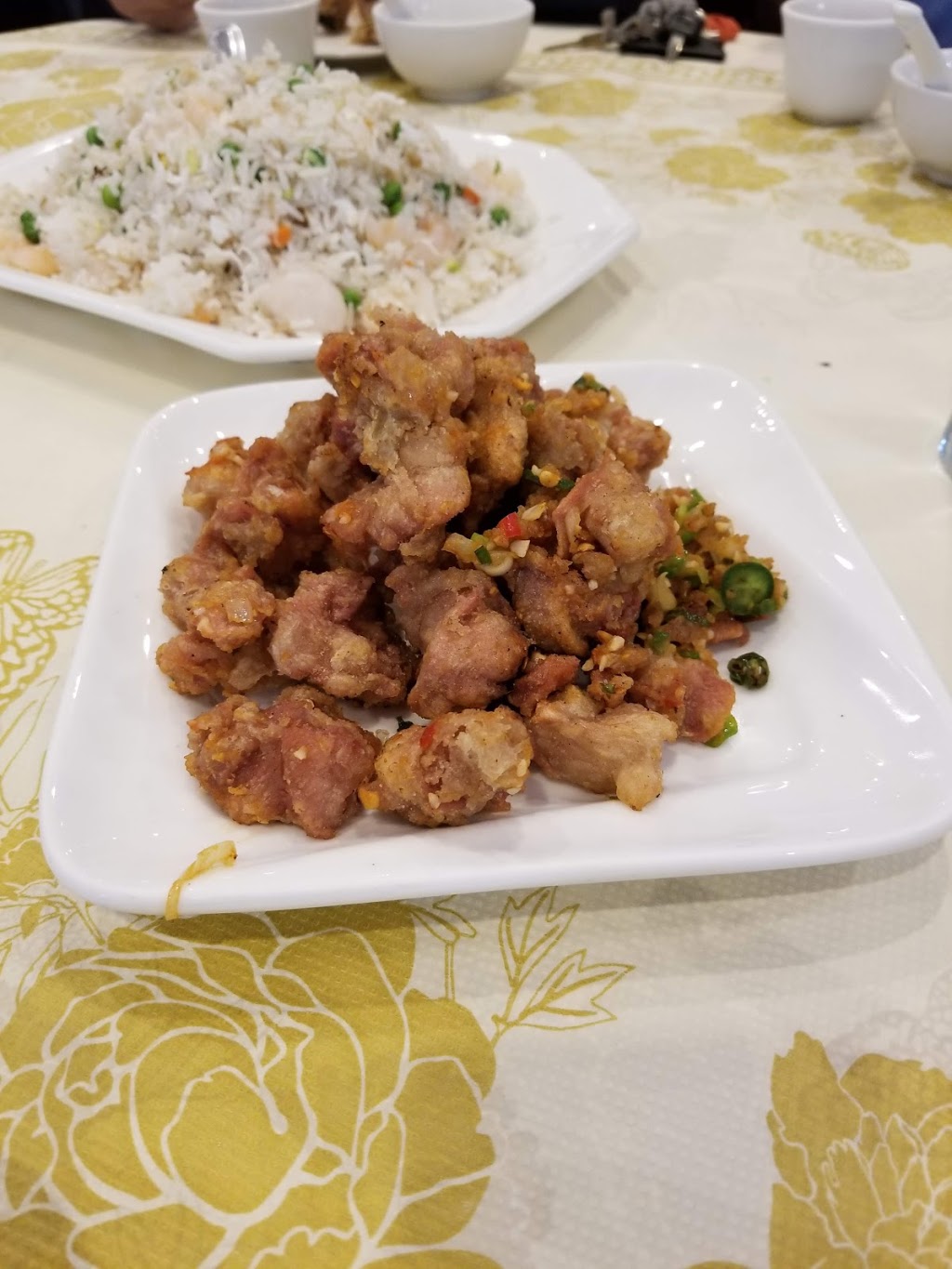 Wah Lun Chinese Restaurant | 4524 Hastings St, Burnaby, BC V5C 2K4, Canada | Phone: (604) 294-8059