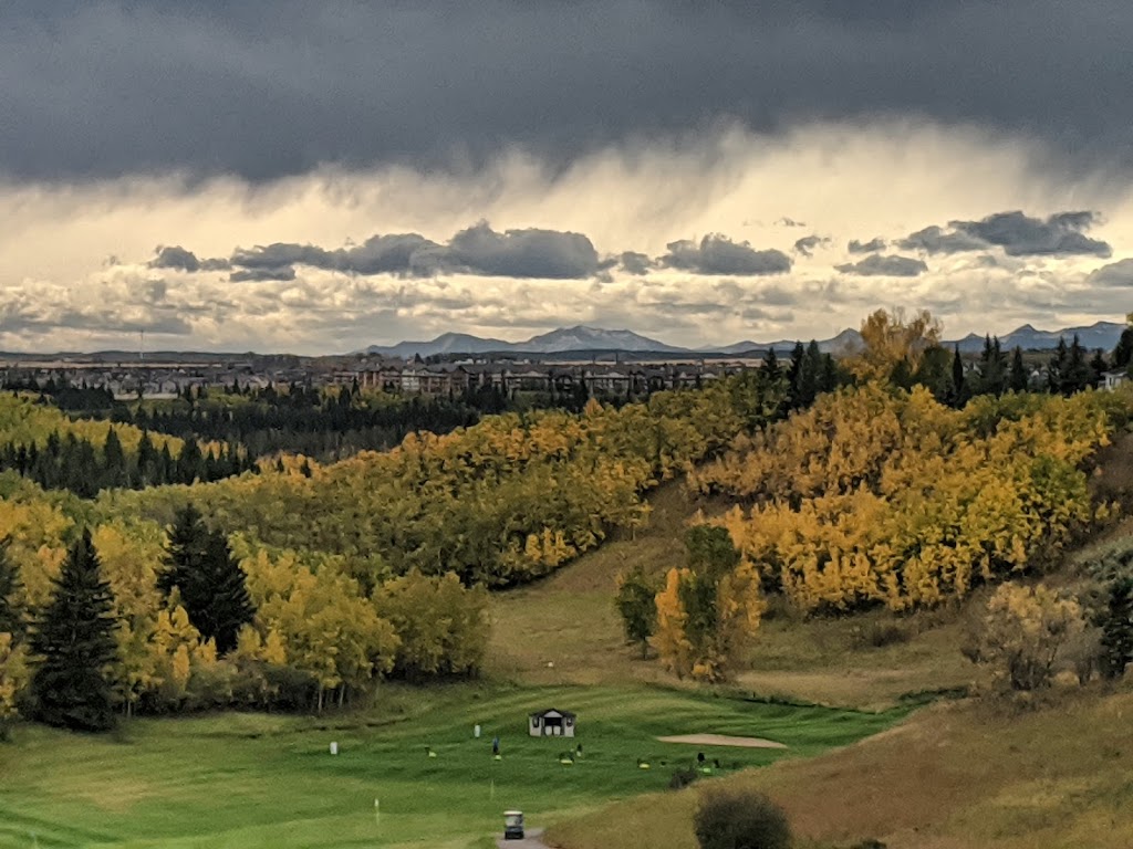 Canyon Meadows Golf and Country Club | 12501 14 St SW, Calgary, AB T2W 2Y8, Canada | Phone: (403) 281-1188