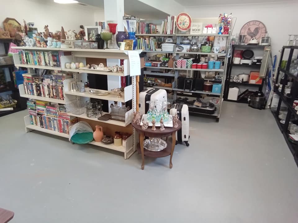 Maple Island Thrift Shop | 1 Maple Island Rd, Whitestone, ON P0A 1G0, Canada | Phone: (705) 389-2350