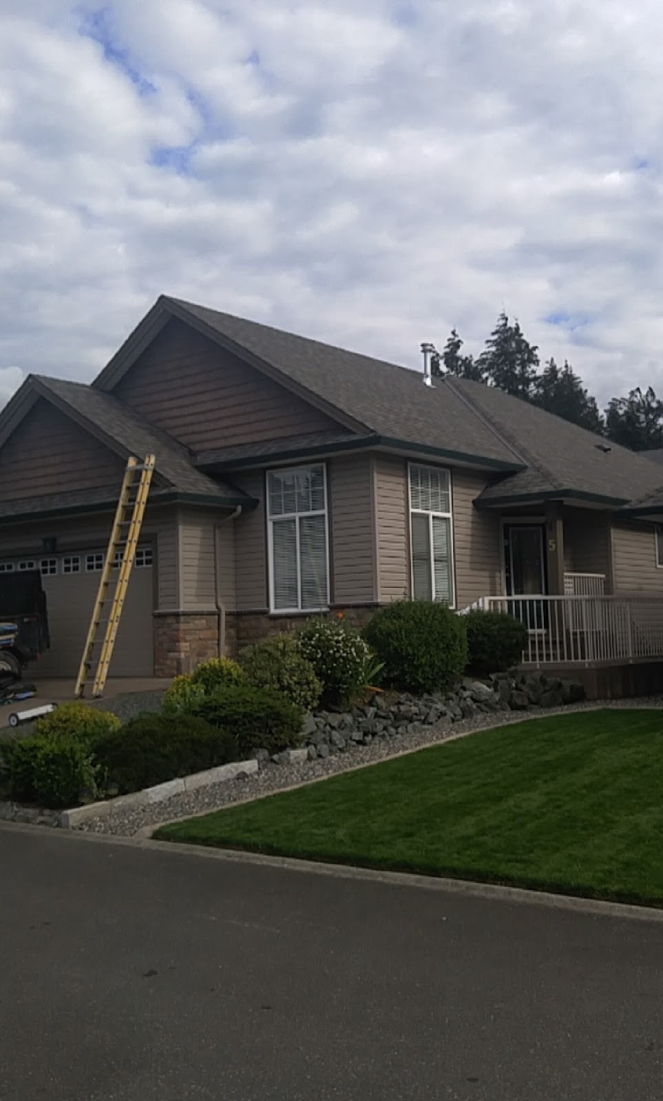 Best Price Roofing and Drainage | 2268 Townline Rd, Abbotsford, BC V2T 6H1, Canada | Phone: (604) 832-2048