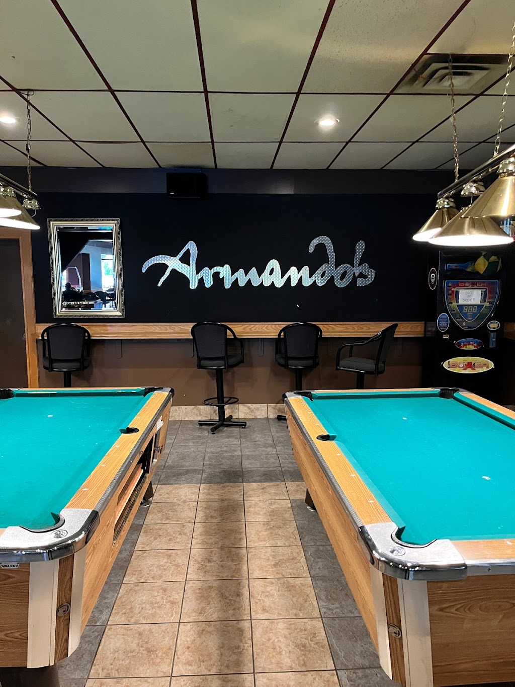 Armandos Bar & Restaurant | 308 2 Ave, Bassano, AB T0J 0B0, Canada | Phone: (403) 641-2848