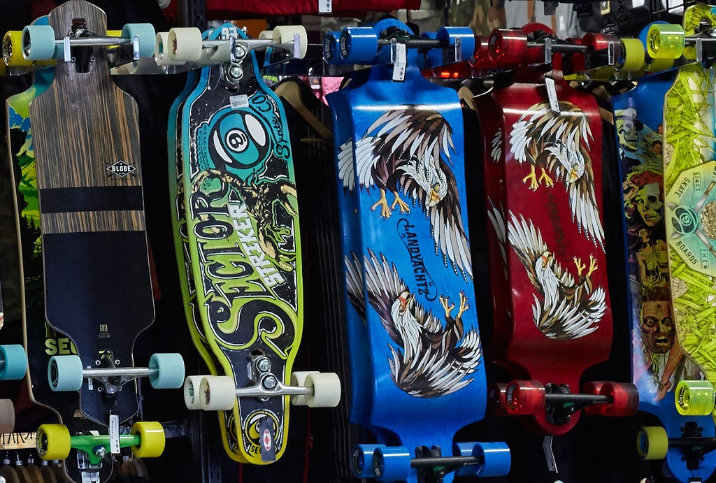 The Source Snowboards and Skateboards | The Boulevard Shopping Centre, 16061 Macleod Trail SE, Calgary, AB T2Y 3S5, Canada | Phone: (403) 201-4521