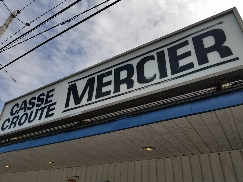 Casse Croute Mercier | 800 Boulevard Saint-Jean-Baptiste, Mercier, QC J6R 1E8, Canada | Phone: (450) 691-7019