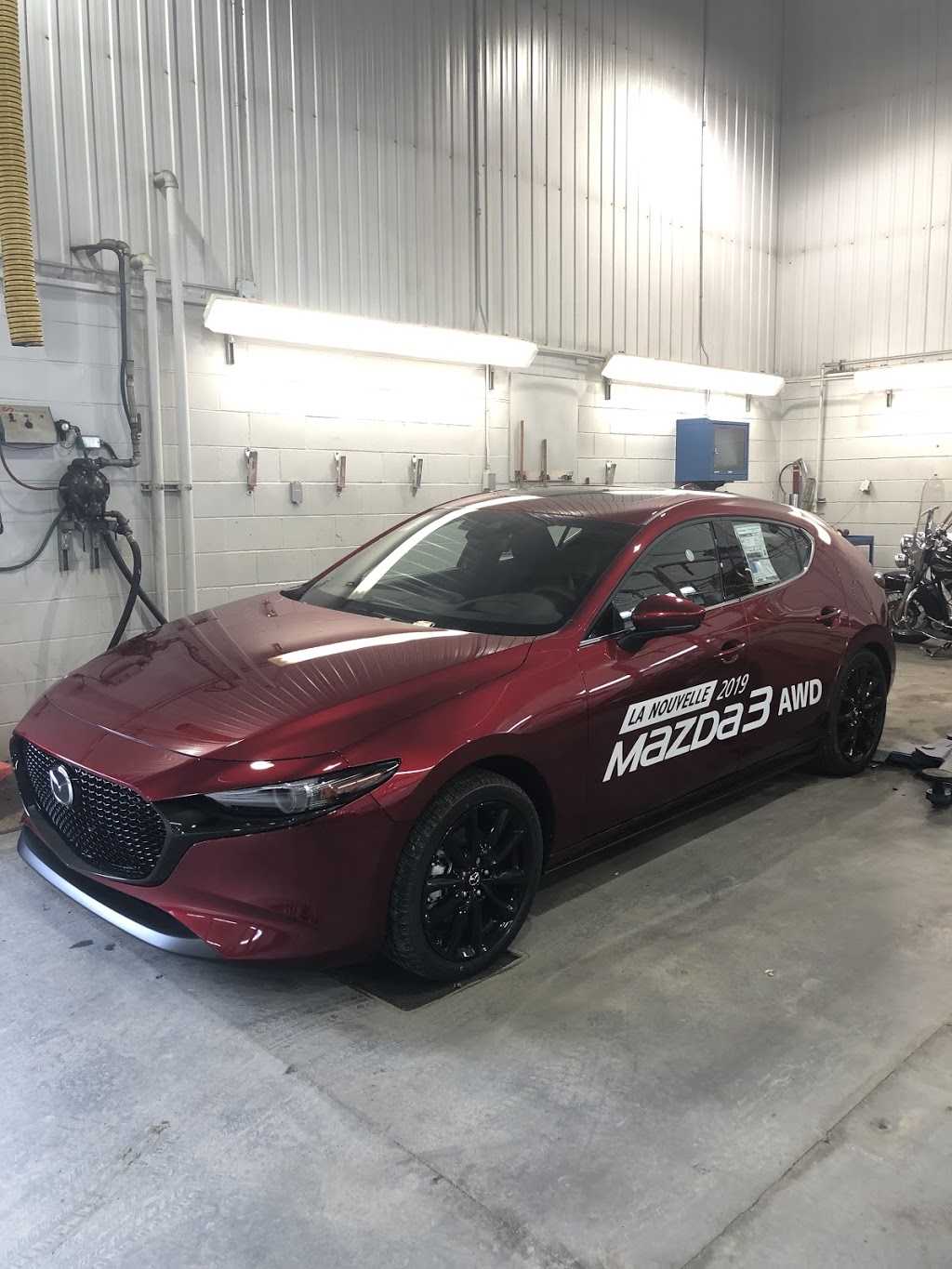 Cowansville Mazda | 155 Rue de Salaberry, Cowansville, QC J2K 5G9, Canada | Phone: (450) 266-8888