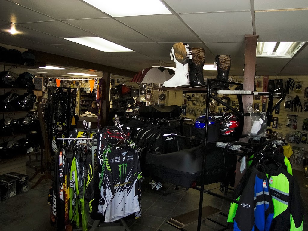 Motos Pièces Tracy | 4800 Rte Marie Victorin, Tracy, QC J3R 1R3, Canada | Phone: (450) 742-0678