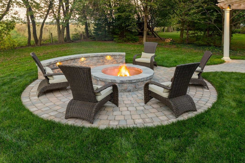 Outdoor Elements Landscaping | 1887 Hutchinson Rd, Dunnville, ON N1A 2W7, Canada | Phone: (289) 880-0907