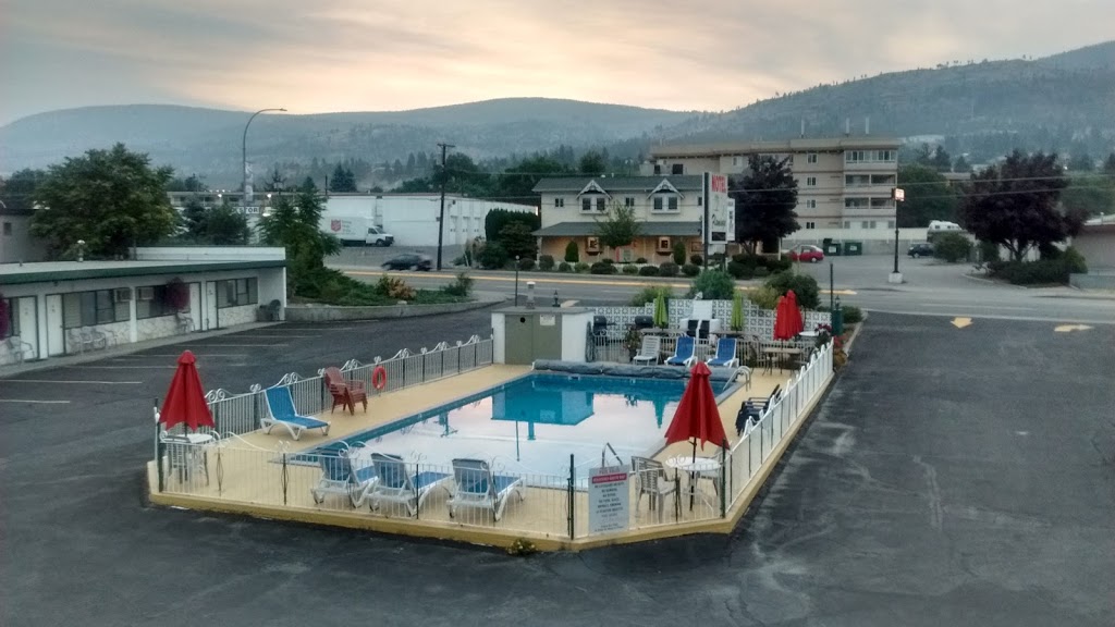 Flamingo Motel | 2387 Skaha Lake Rd, Penticton, BC V2A 6E8, Canada | Phone: (250) 492-8333