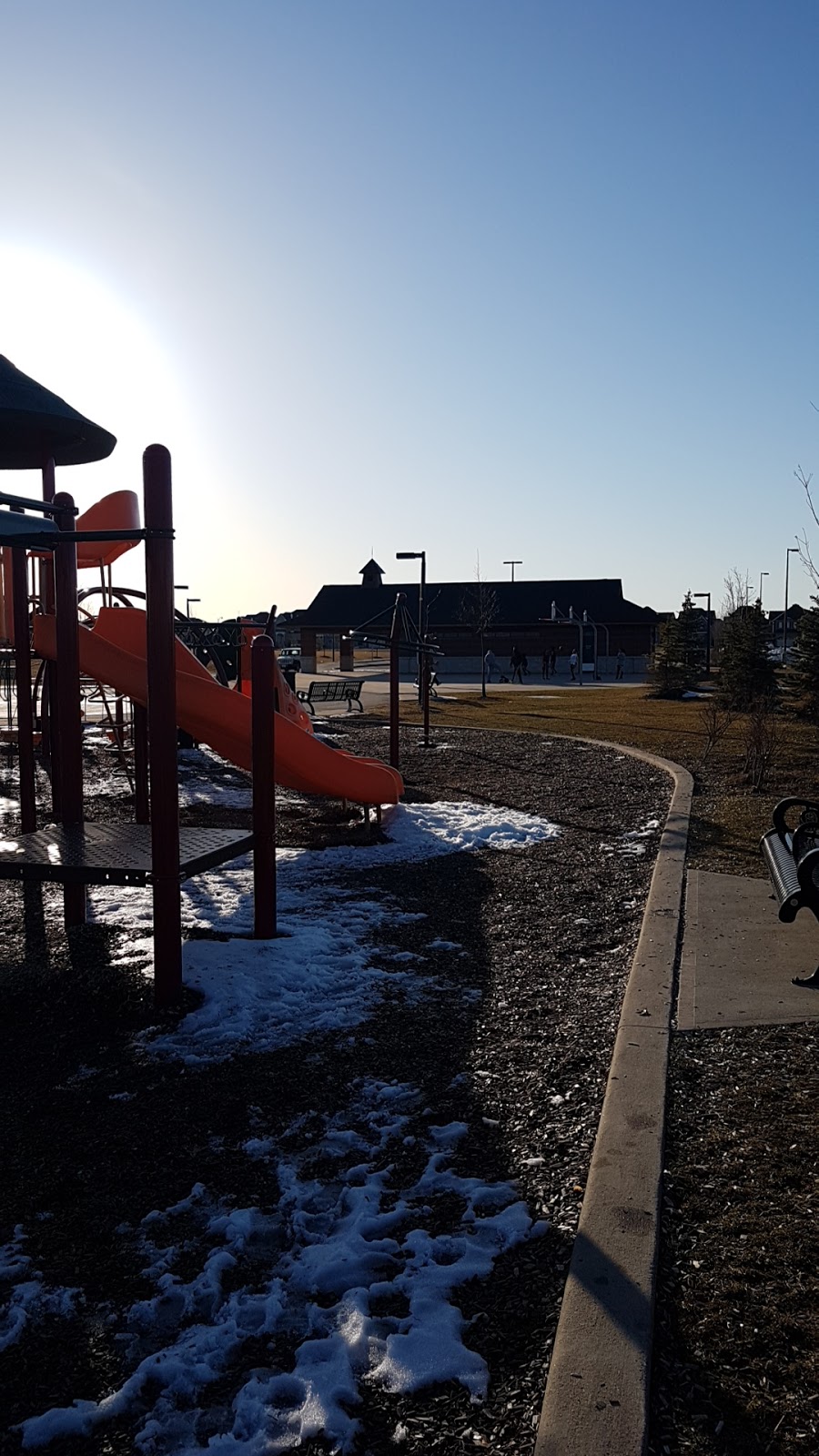 Batsman Community Park | 389 Father Tobin Rd, Brampton, ON L6R 0R4, Canada | Phone: (905) 874-2906