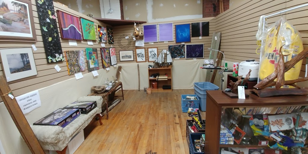 One Of A Kind Antiques & Collectibles | 97 Wilson St, Woodstock, ON N4S 3N8, Canada | Phone: (519) 539-9563