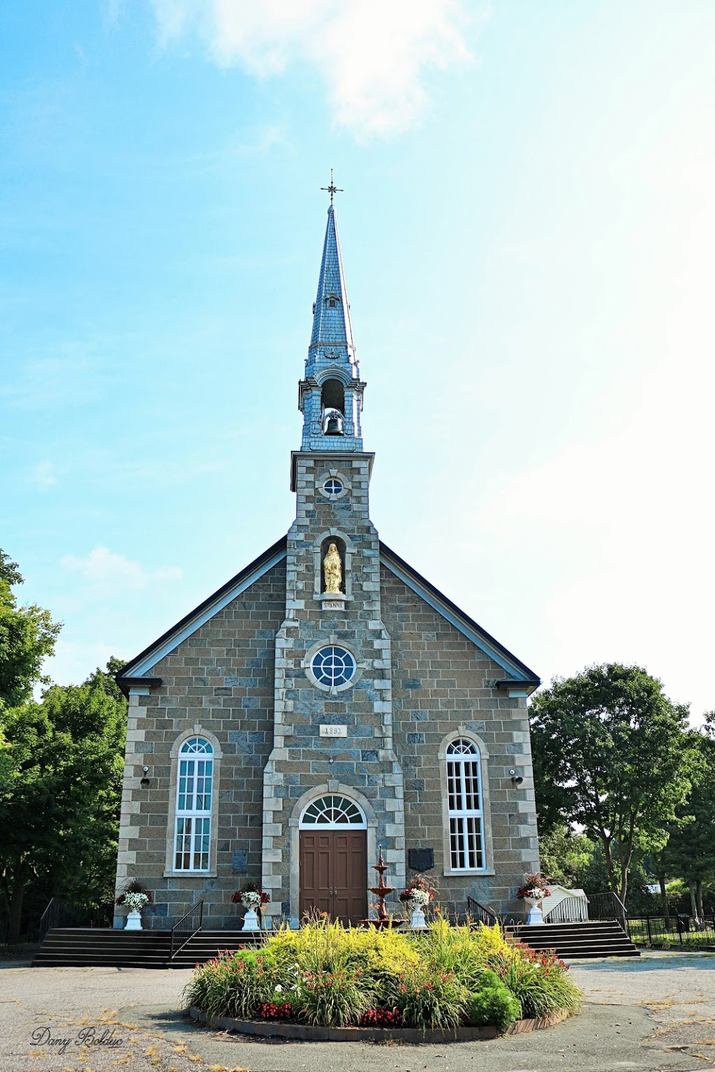 Chapelle catholique Sainte-Anne | 750 Rue Notre Dame N, Sainte-Marie, QC G6E 2K9, Canada | Phone: (418) 387-5467
