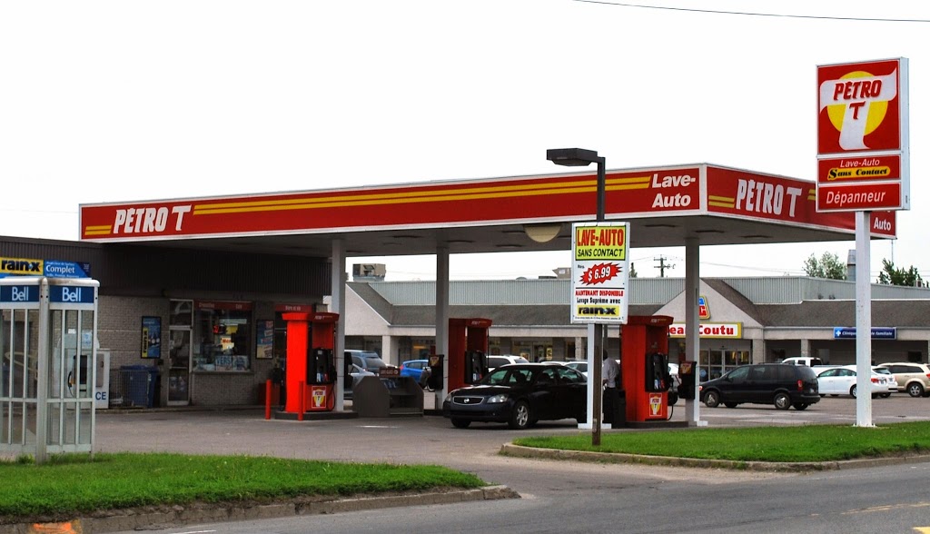 Petro-T - Lave-Auto Sans contact | 850 Avenue Gilles Villeneuve, Berthierville, QC J0K 1A0, Canada | Phone: (450) 836-1270