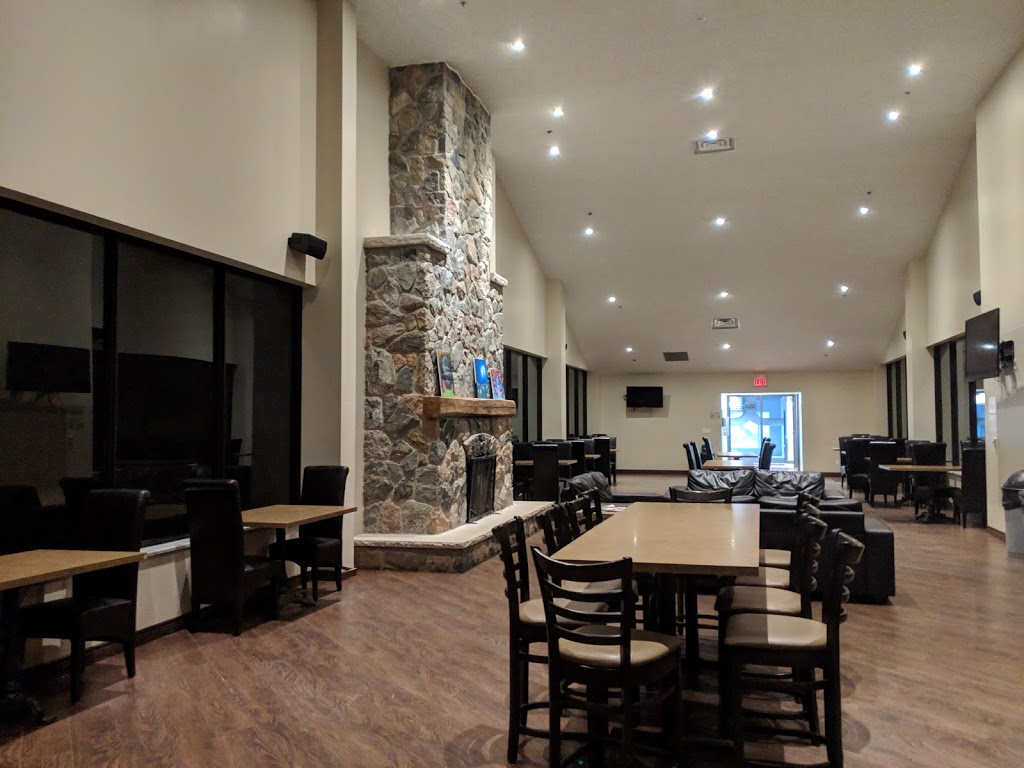 The Core Lounge | 401 New Dundee Rd, Kitchener, ON N2P 2N8, Canada | Phone: (519) 896-7070