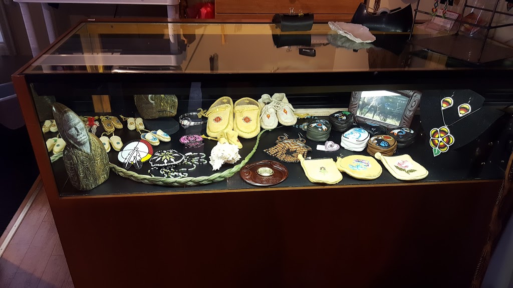 SILVER GRIZZLY Native Crafts | 107 Green Mountain Rd, Penticton, BC V2A 0K1, Canada | Phone: (250) 490-0686