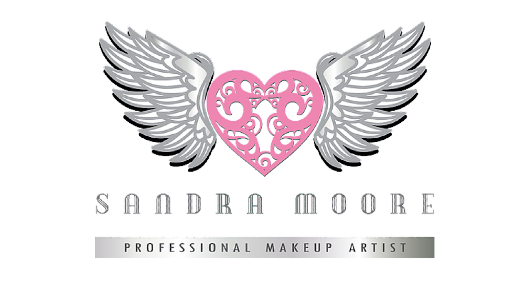 Sandra Moore Professional Makeup Artist | 388 Nesbitt Rd, Newmarket, ON L3Y 7E5, Canada | Phone: (416) 716-6955