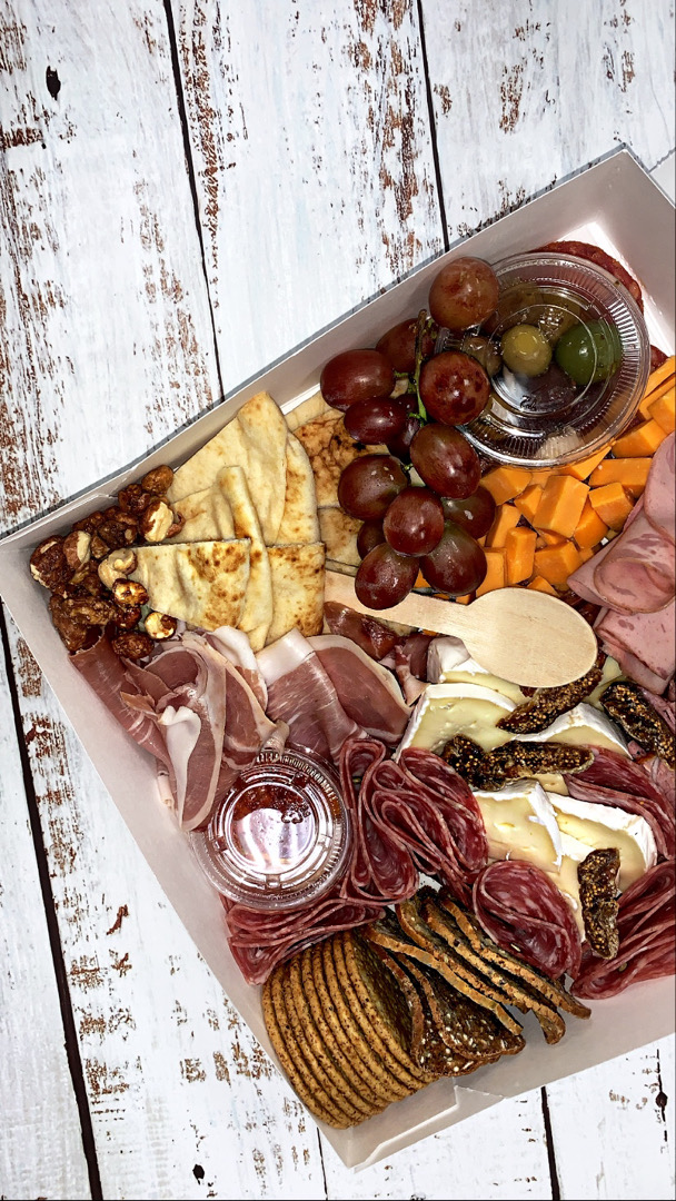 Oui Oui Charcuterie | 111 Fourth Ave, St. Catharines, ON L2S 3P5, Canada | Phone: (905) 932-4799