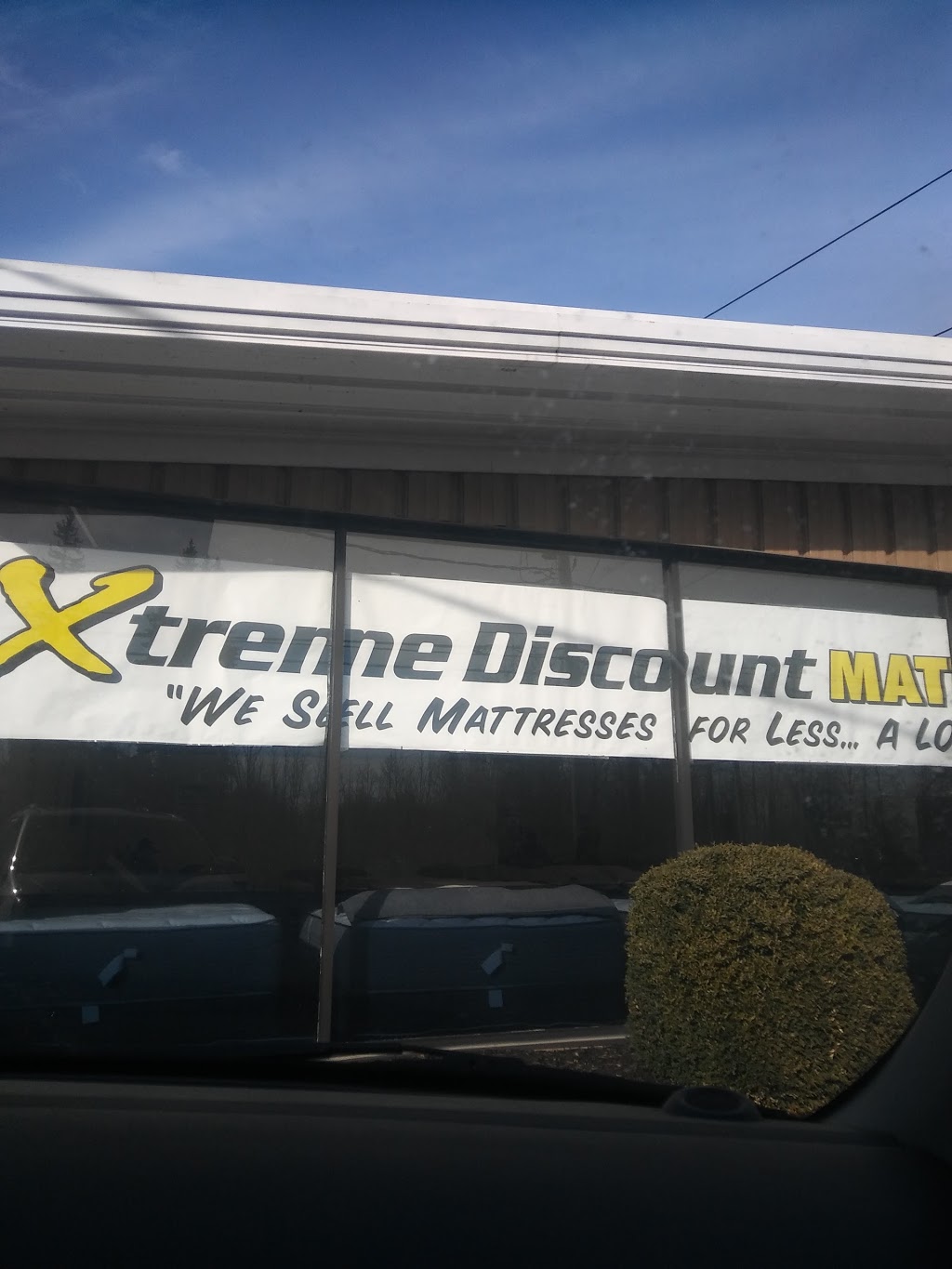 Xtreme Discount Mattress | 7502 Porter Rd, Niagara Falls, NY 14304, USA | Phone: (716) 297-0316