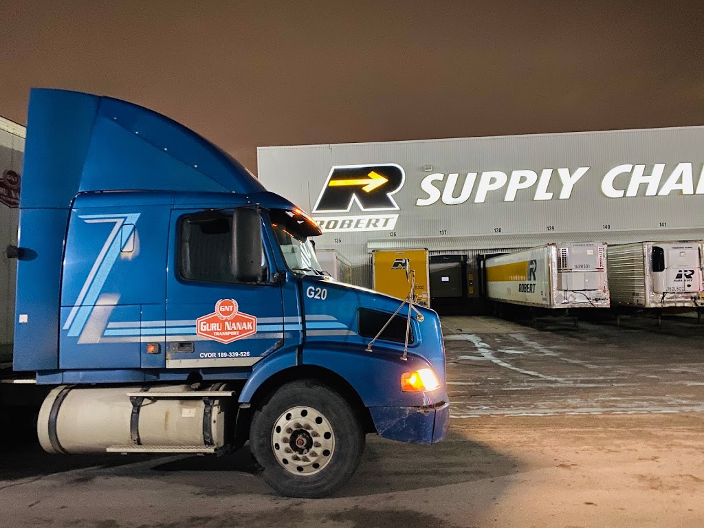 Robert Tranport entre camion | 301 Export Blvd, Mississauga, ON L5S 2A2, Canada | Phone: (514) 521-1416