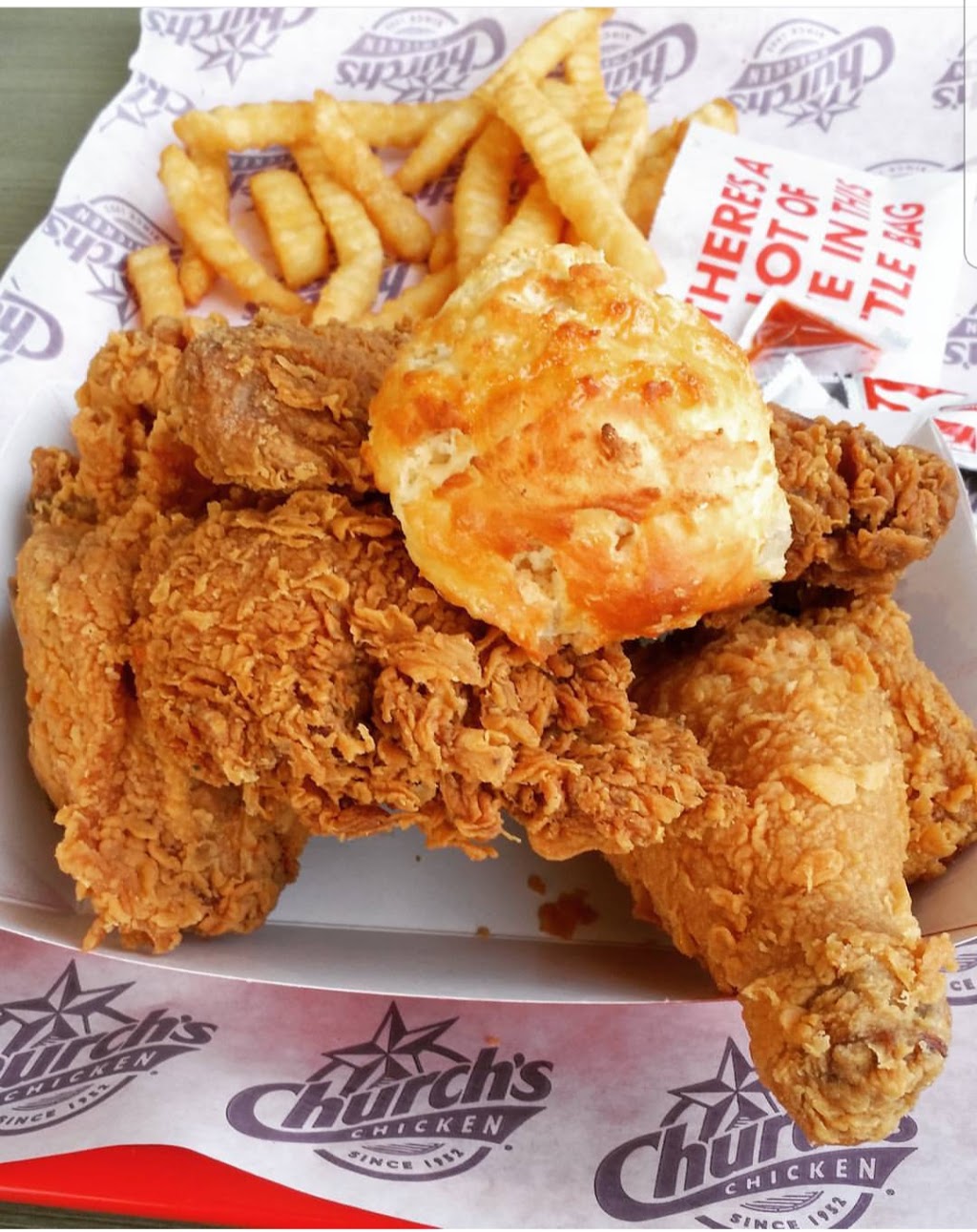 Churchs Chicken | 2290 Lawrence Ave E, Scarborough, ON M1P 2P9, Canada | Phone: (416) 752-5550