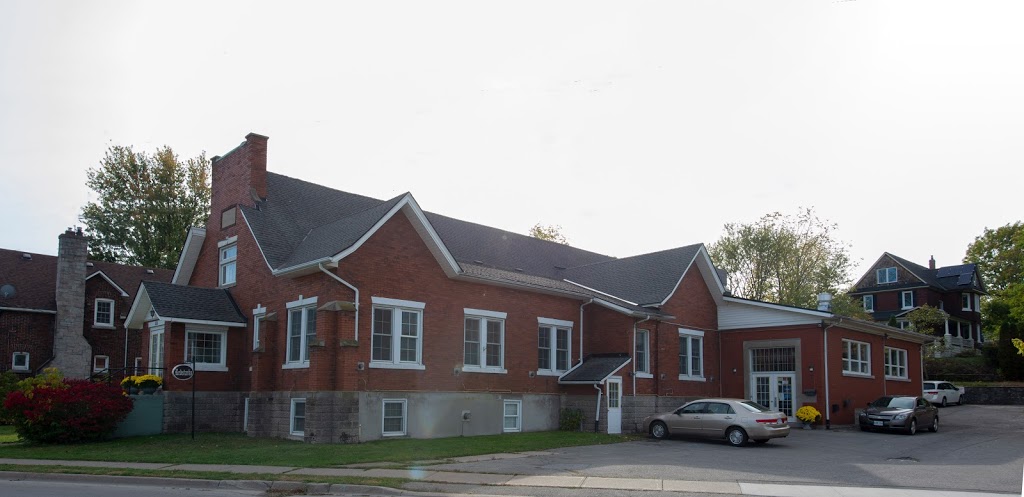Redstacks Retirement Home | 303 Niagara Blvd, Fort Erie, ON L2A 3H1, Canada | Phone: (905) 871-9571