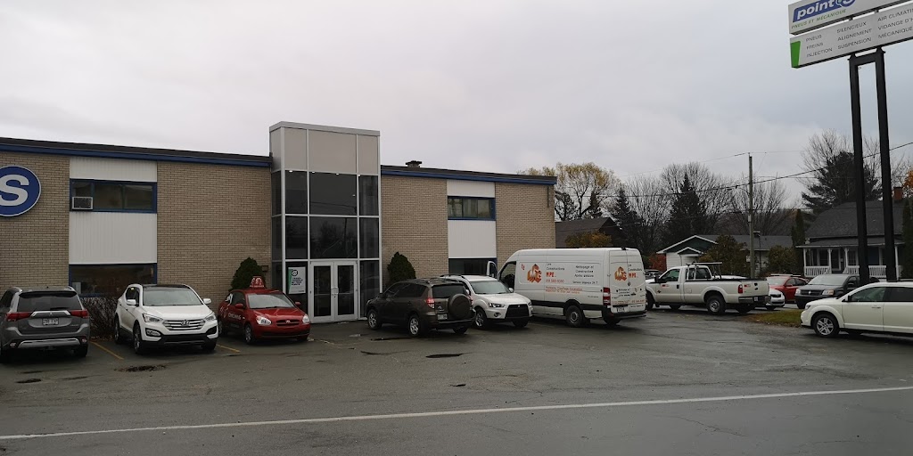 Point S - Garage Pneu Estrimont Inc | 186 Rue de la Burlington, Sherbrooke, QC J1L 1Y7, Canada | Phone: (819) 563-1162