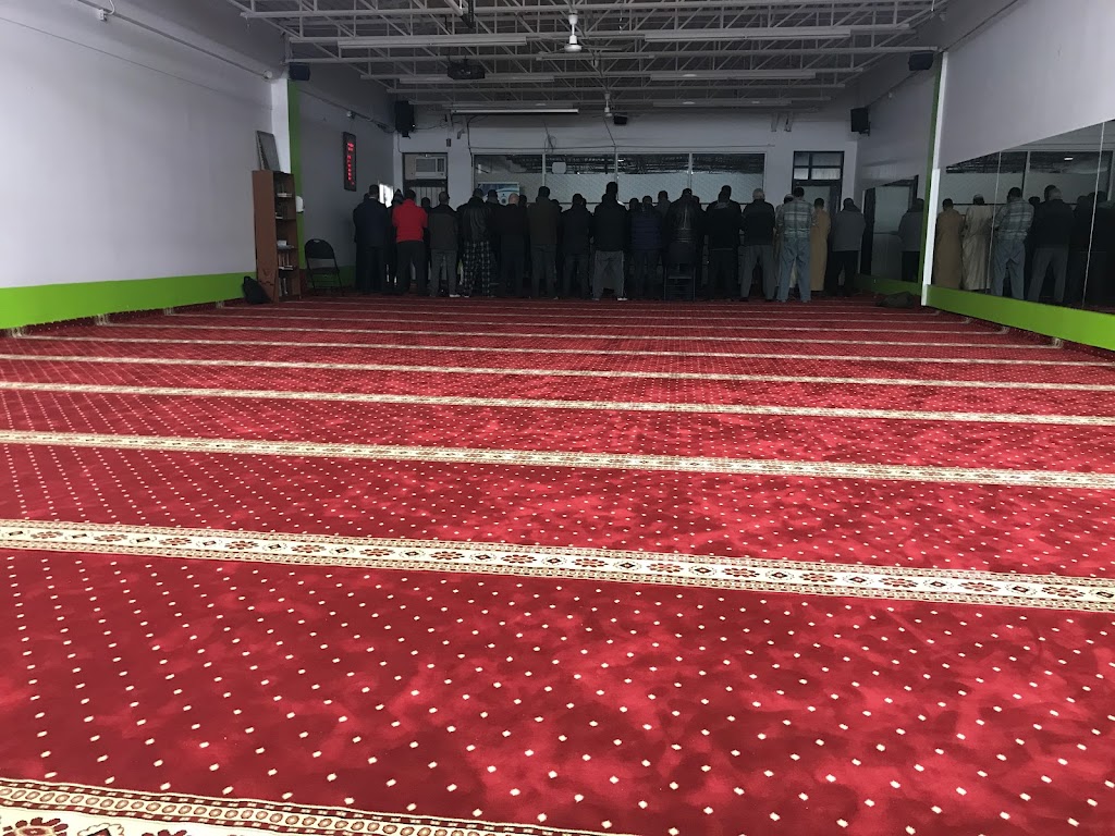 Centre Al-Iman | 5050 Boulevard des Laurentides, Laval, QC H7K 2J5, Canada | Phone: (514) 518-5418