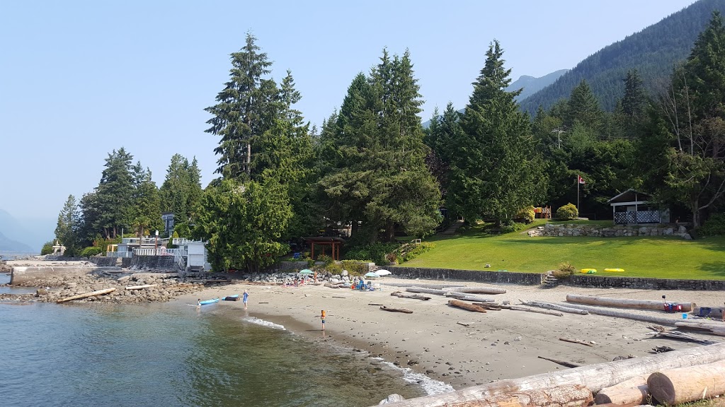 Lions Bay Beach Park | 60 Lions Bay Avenue, Centre Rd BOX 141, Lions Bay, BC V0N 2E0, Canada | Phone: (604) 921-9333