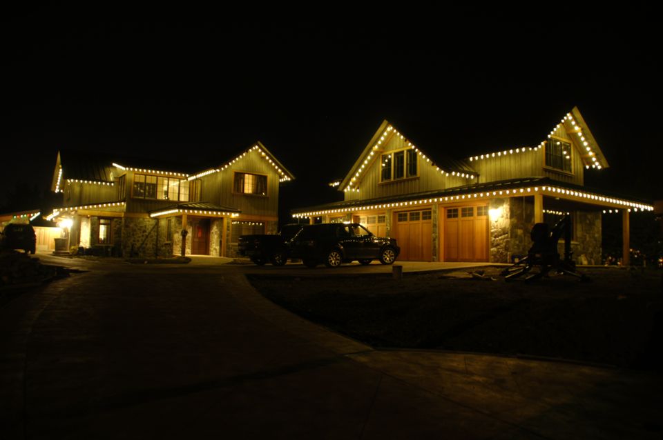 FestiLight - Christmas Light Installation Vancouver | 43 – 3031 Williams Road, Richmond, BC V7E 1H9, Canada | Phone: (855) 733-7845