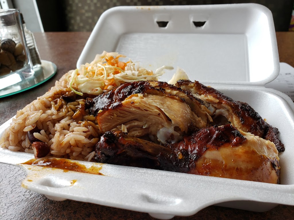 Jamaica House jerk | 145 Clarence St #23-24, Brampton, ON L6W 1T2, Canada | Phone: (905) 230-5622