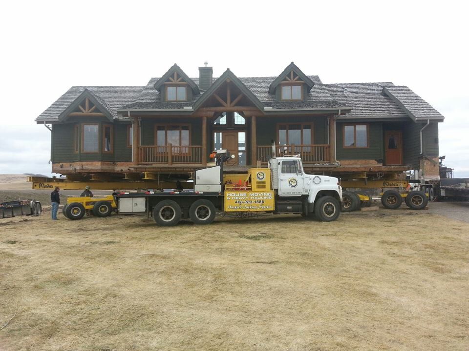 Wade’s House Moving | 6239 65 St, Taber, AB T1G 0A5, Canada | Phone: (403) 223-1885