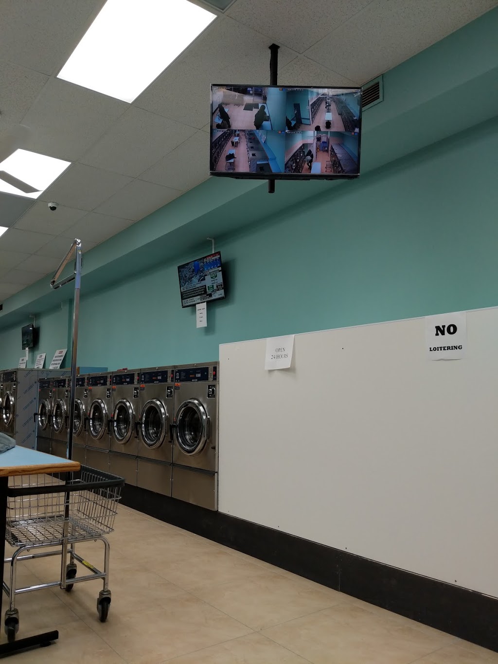 Keele sheppard Laundromat | 3294 Keele St, North York, ON M3K 2C5, Canada