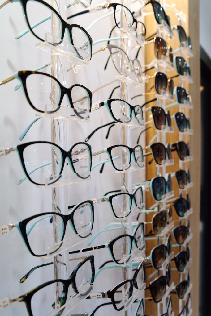 Fergus Optometry | 860 Tower St S Unit 4, Fergus, ON N1M 3N7, Canada | Phone: (226) 383-2020