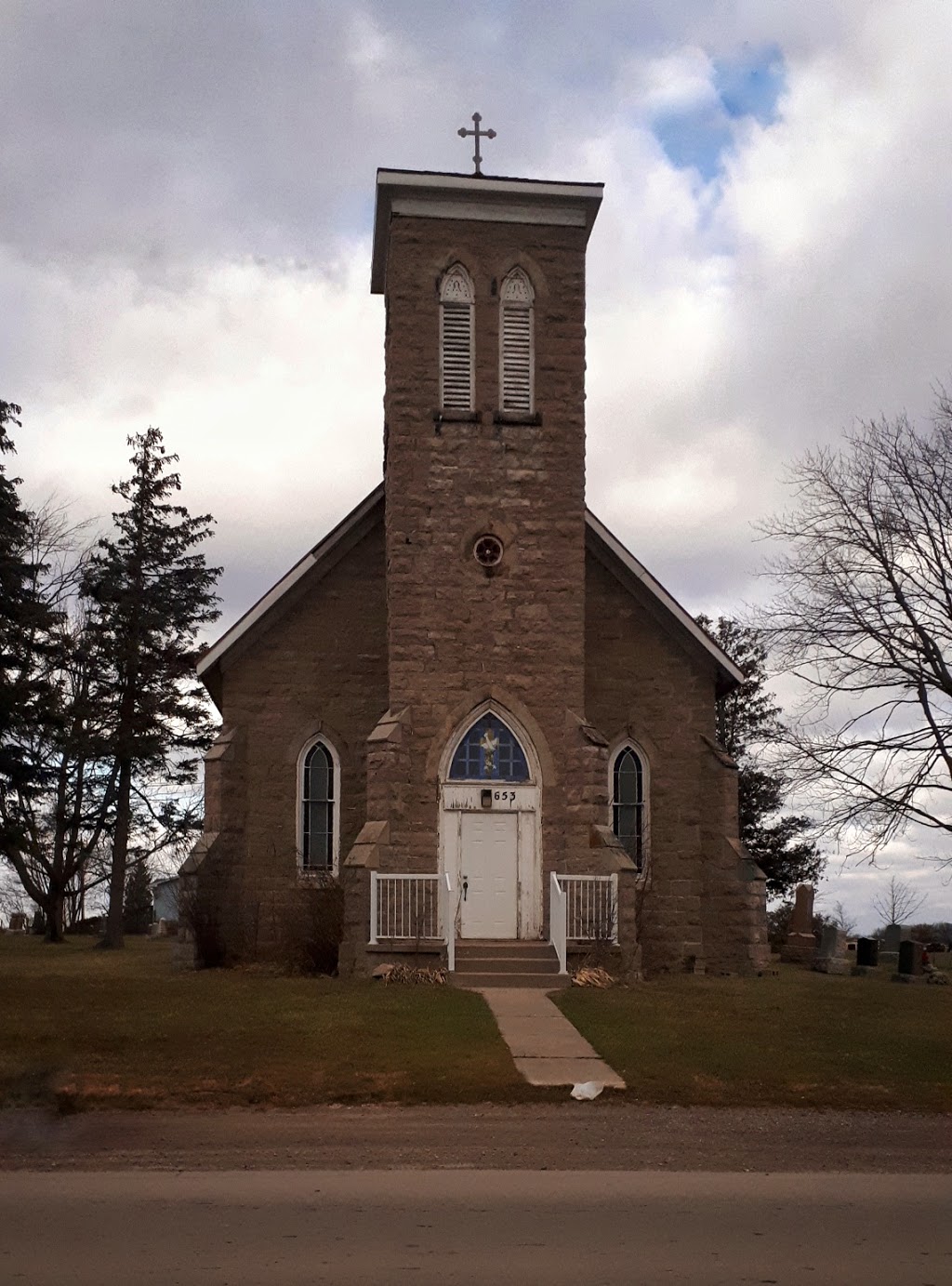 Tapleytown United Church | 413 Mud St E, Stoney Creek, ON L8J 3B5, Canada | Phone: (905) 662-2677