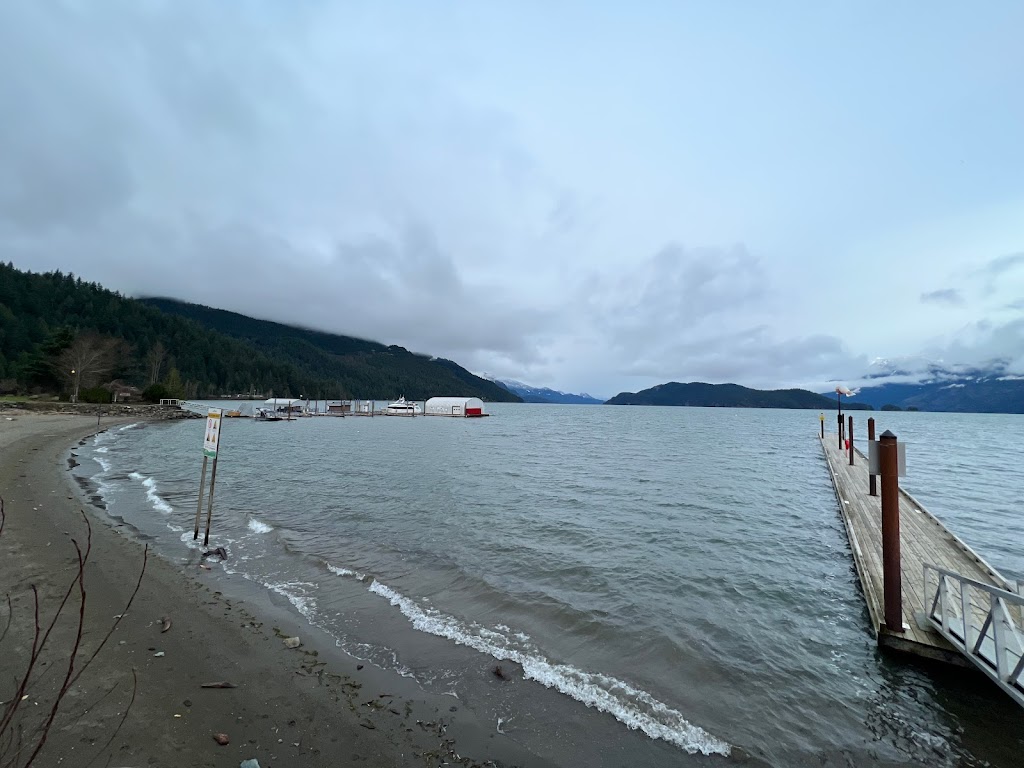 Harrison Beach | 160 Esplanade Ave, Harrison Hot Springs, BC V0M 1K0, Canada | Phone: (778) 900-0533